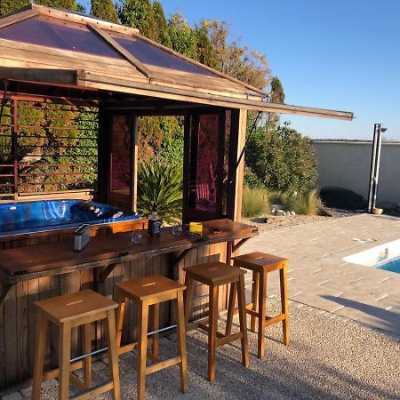 Piscine Et Jacuzzi A 2Km De La Plage De St Georges De Didonne Saint-Georges-de-Didonne Buitenkant foto